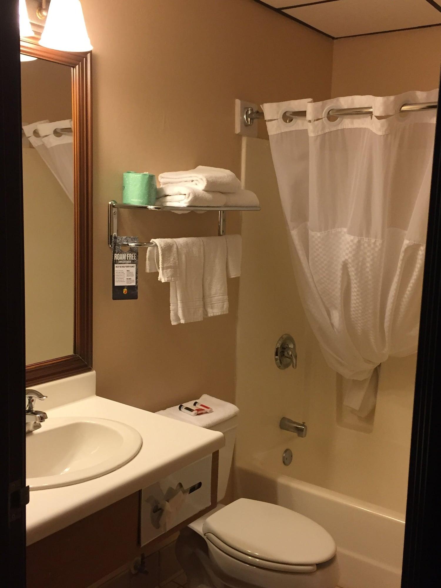 Hotel Super 8 By Wyndham Chamberlain Sd Esterno foto