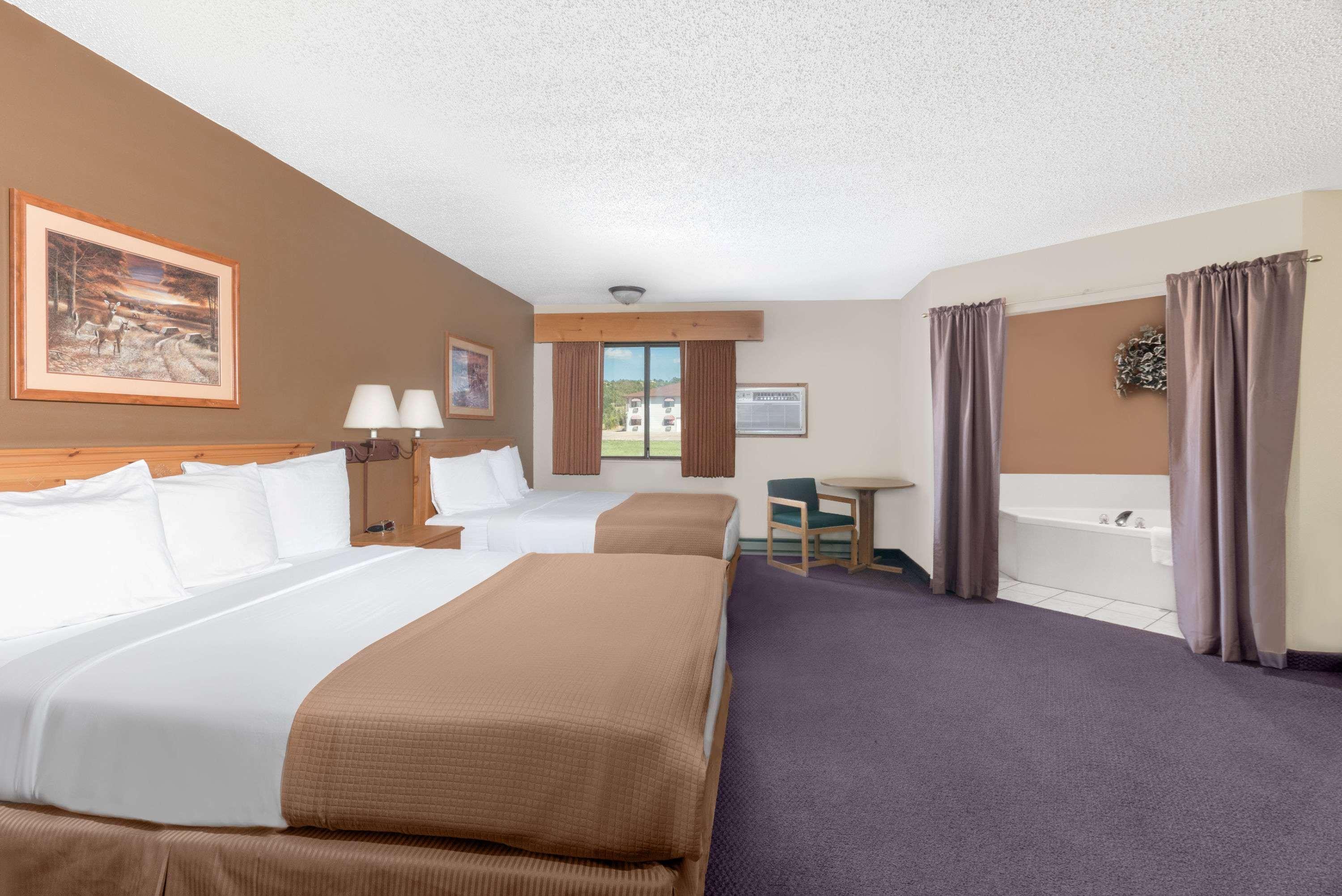 Hotel Super 8 By Wyndham Chamberlain Sd Esterno foto