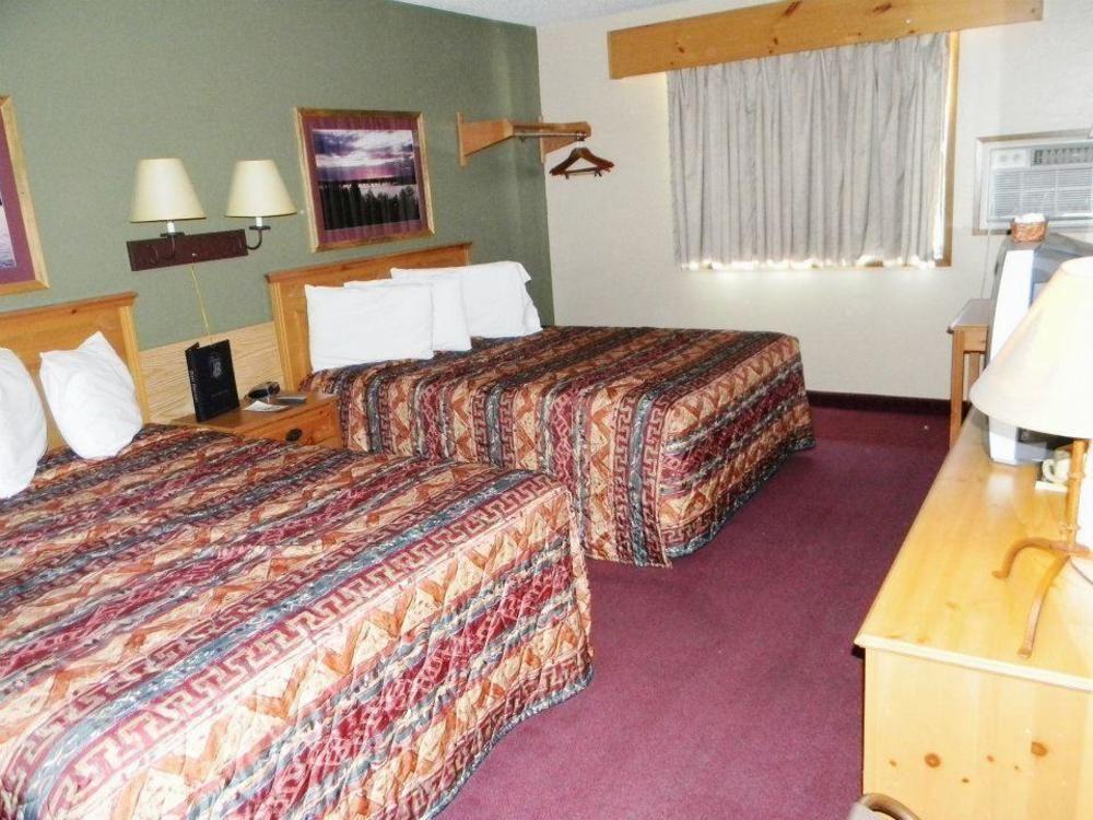 Hotel Super 8 By Wyndham Chamberlain Sd Esterno foto